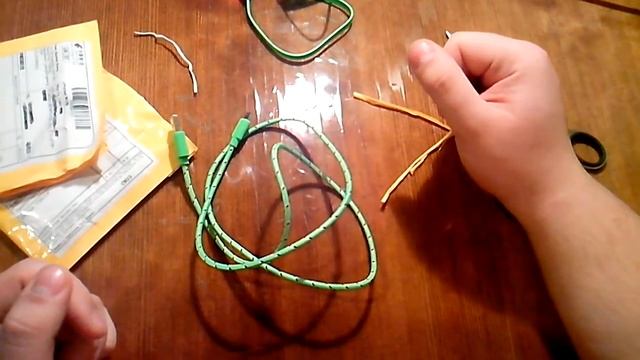 Наушники EarPods, кабеля micro USB, WiFi360 2. Распаковка №22 смотреть онлайн