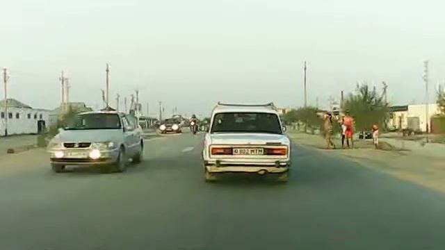 Тупой баран без поворотника смотреть онлайн