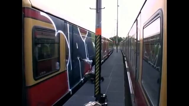 Unlike U (фильм о граффити в Берлине)