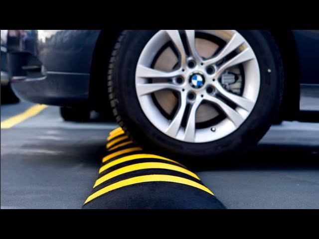 УДАРОВ ПОСЛЕ ЛЕЖАЧЕГО ПОЛИЦЕЙСКОГО НЕ БУДЕТ смотреть онлайн