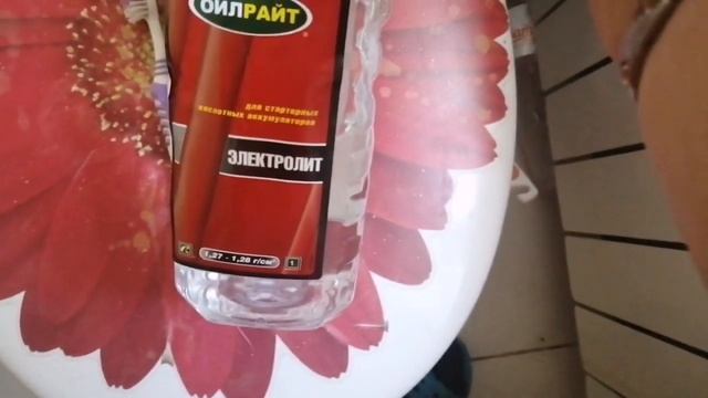 Как очистить унитаз от известкового налета и мочевого камня. смотреть онлайн