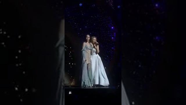 Тина Кароль и Юлия Санина - Вільна смотреть онлайн