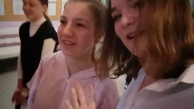 VLOG ✨теперь точно последний день в школе || два урока 😡 смотреть онлайн