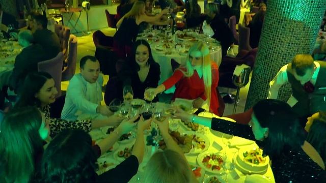 Новогодний Корпоратив 2019 смотреть онлайн