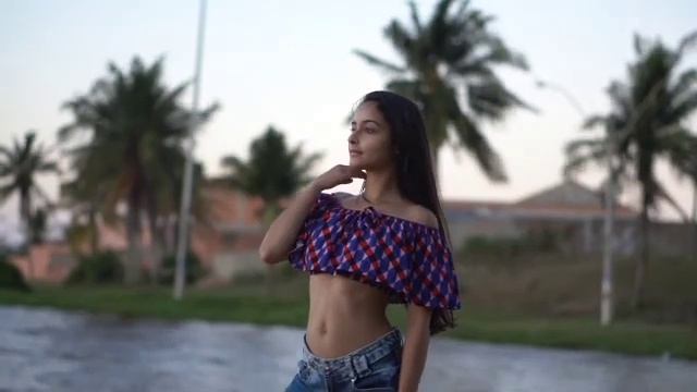 ???Морской Бриз-фонтастический трек(электронная музыка)??? смотреть онлайн