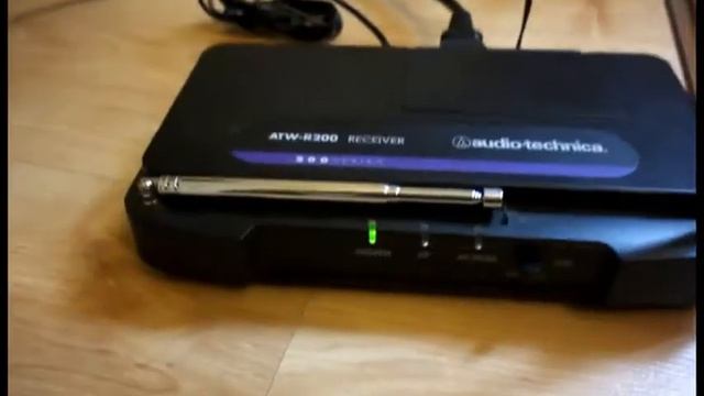 AUDIO TECHNICA ATW R200 WIRELESS RADIO MICROPHONE GUITAR RECEIVER UNIT ONLY смотреть онлайн