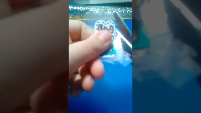 2способ наклеек БЕЗ ДВУХСТОРОННЕГО СКОТЧАИ БЕЗ КЛЕЯ
