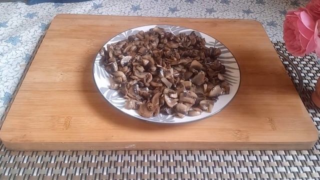 Яичный салат "Гатнянский". Рецепт Людмилы Морозовой. смотреть онлайн