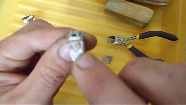 делаю себе обалденные печатки с камнями смотреть онлайн