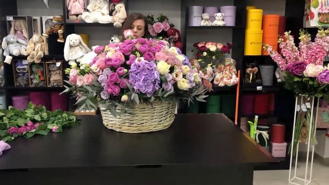 Делаем корзинку с цветами смотреть онлайн