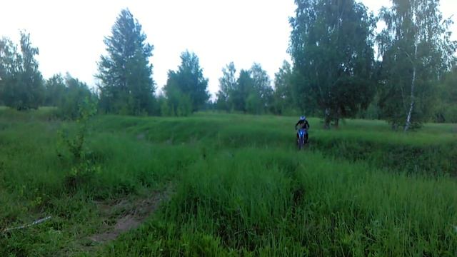 |Moto| Грандмастер ньюфаг джампинга смотреть онлайн