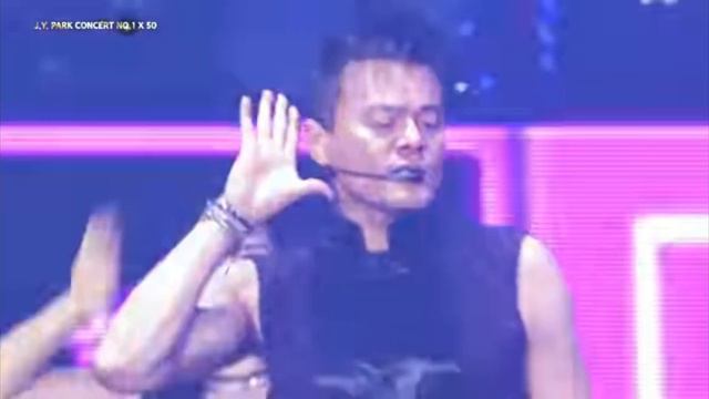 Джупик [JYP] поёт песню  