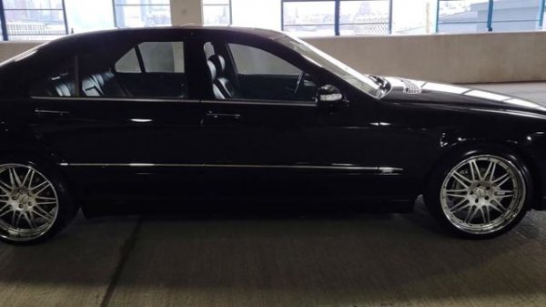 Mercedes Benz W220 Brabus S500 Walkaround