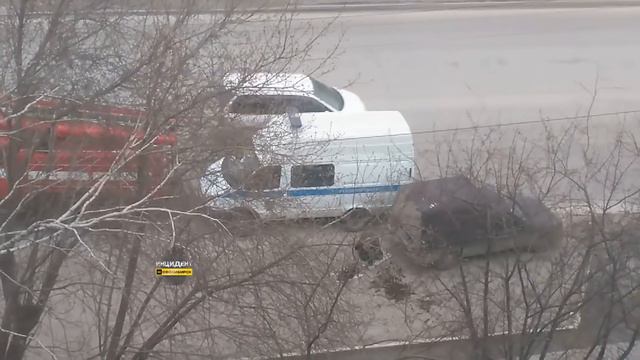 К дому в Первомайском районе подъехала машина разминирования смотреть онлайн