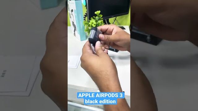 APPLE AIRPODS 3 black edition смотреть онлайн