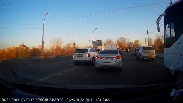 #ПДД. г. Иркутск. Езда по встречной полосе г/н В038УТ38 смотреть онлайн