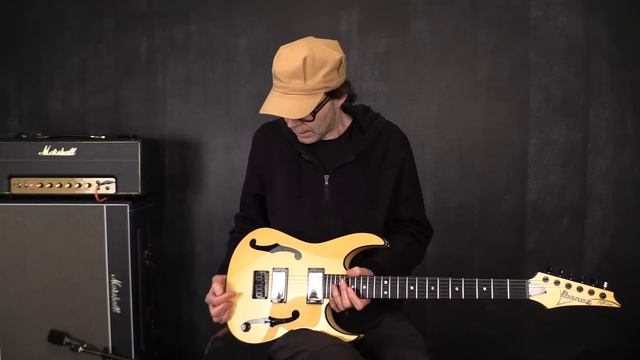Paul Gilbert - Signature Guitars PGM1000T & PGM50 | Ibanez смотреть онлайн