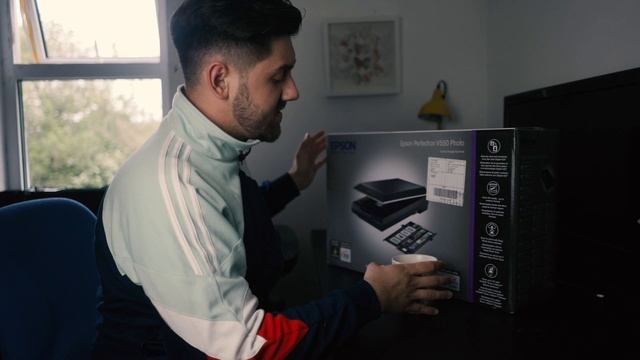 Scanning Negatives on the Epson V550 | Film Photography Friday смотреть онлайн