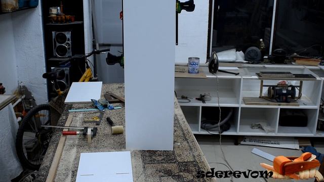 The Ultimate Miter Saw Station // Верстак в мастерскую // Обустройство столярной мастерской смотреть онлайн