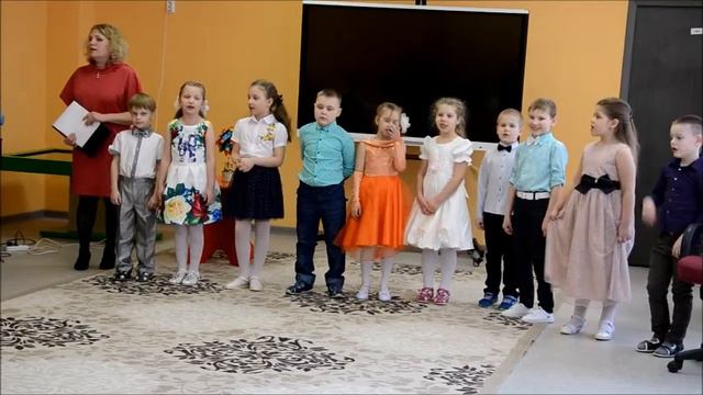 8 марта смотреть онлайн