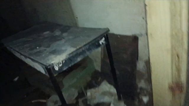 Сходили в подвал заброшенной больницы!!! смотреть онлайн