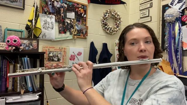 Flute Eb two octaves смотреть онлайн