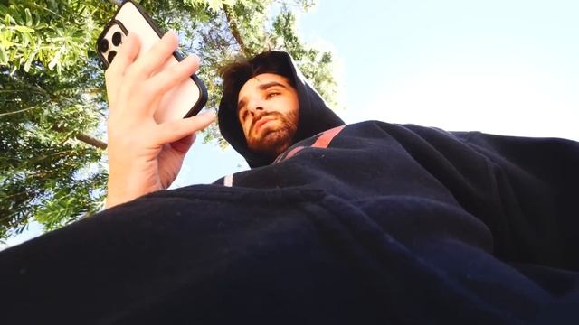 I Attacked a Stranger Breaking into our House смотреть онлайн