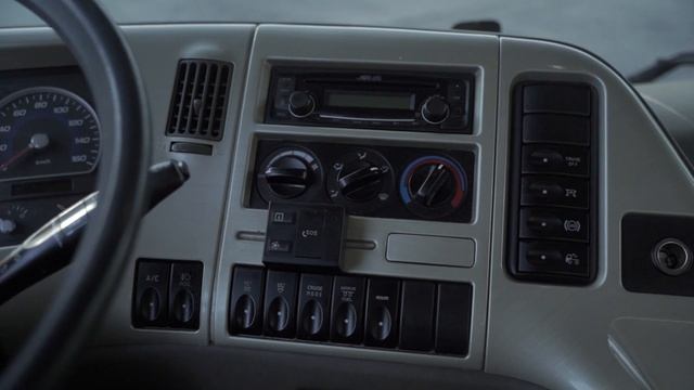 Пресс-конференция и тест-драйв техники Daewoo Trucks на полигоне НАМИ смотреть онлайн