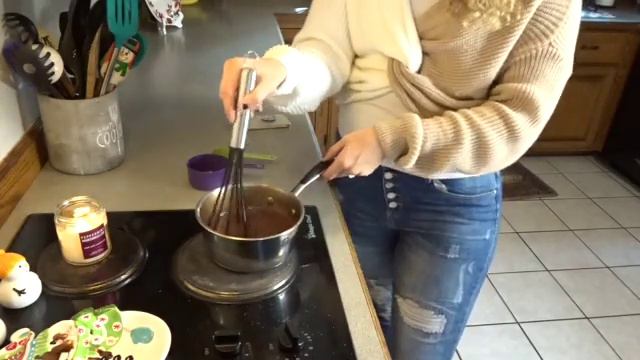 EASY Peppermint Mocha Recipe смотреть онлайн