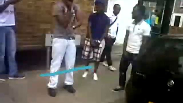 naa luu black Ryno Bong bang diss to (Vybz kartel)Kaliba ft Ryno-nuh gyal cyaan sidon pon mi face смотреть онлайн