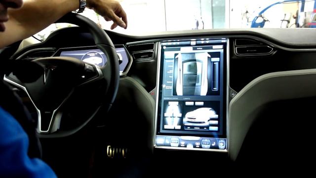 TESLA-S P85D 4х4 700 л/с 2015 г. Честный Тест Драйв Тесла смотреть онлайн