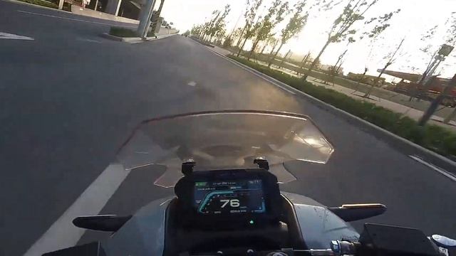 【老四试车】龙嘉xdv250试驾，意料之外的不错。 смотреть онлайн