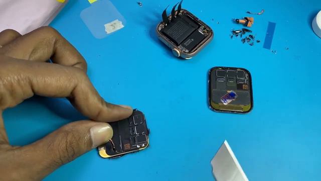 Реставрация Apple Watch серии 4 - Ремонт LCD. смотреть онлайн