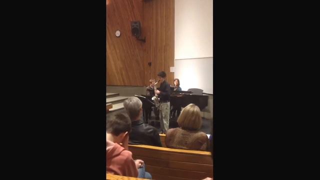Diego Classically Rocks the Alto Sax! смотреть онлайн