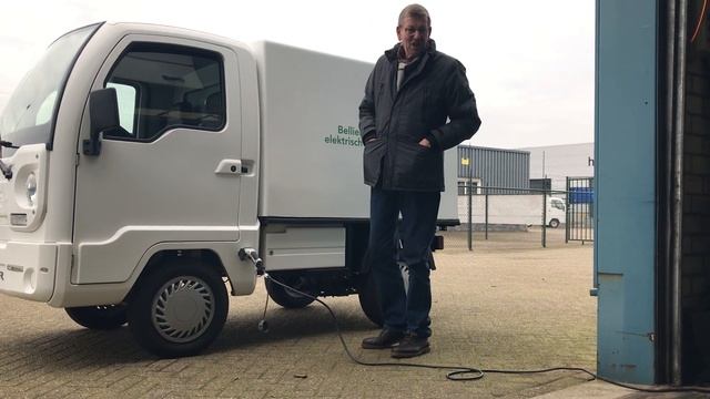 Bellier E-Docker смотреть онлайн