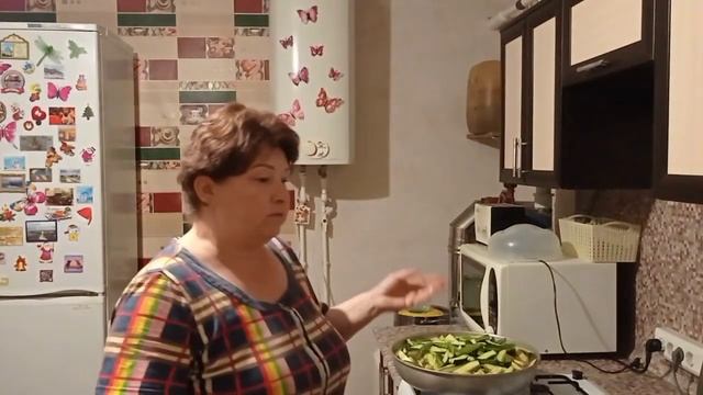 Занимаюсь заготовками, сделала МРТ. Архив от 27.07.2022г. смотреть онлайн