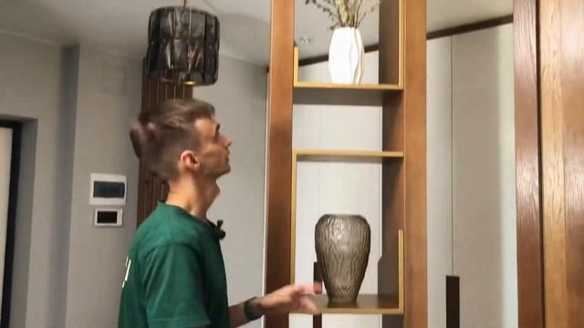 Перегородка из шпона ясеня на скрытом крепеже смотреть онлайн