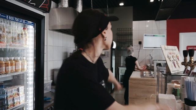 Тесла Бургер. Доставка