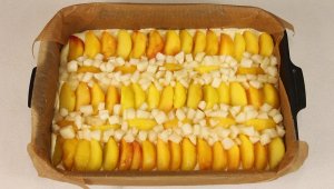 Да это же НАСТОЯЩИЙ ТОРТ - Сочный и Нежный ПИРОГ с ПЕРСИКАМИ, ГРУШЕЙ и СМЕТАННЫМ КРЕМОМ