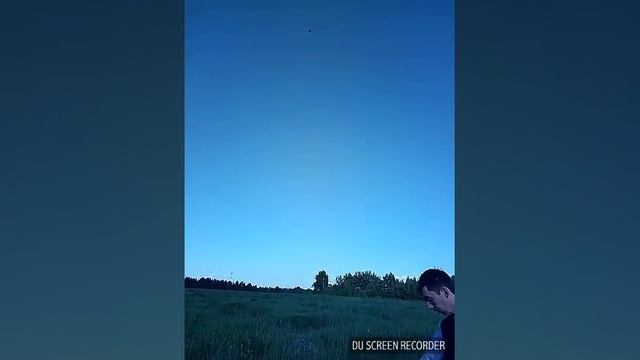 Запускаем большого воздушного змея！ смотреть онлайн