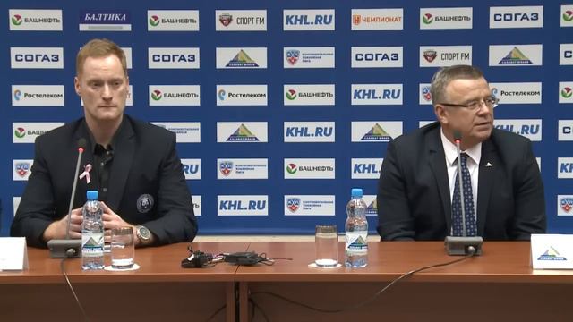 Пресс-конференция "Салават Юлаев" - "Медвешчак" (09.10.2015) смотреть онлайн