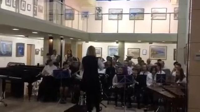 Отчетный в школе духовой музыки оркестр 12.04.19 Походный марш В. Рунов смотреть онлайн