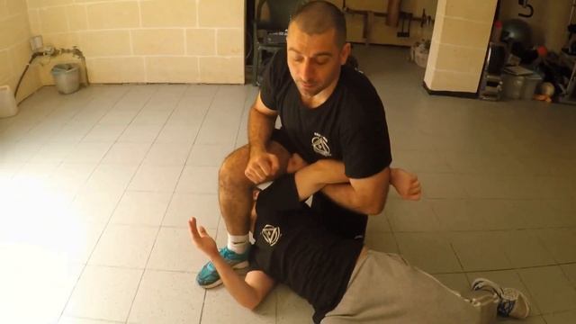 Panantukan Filipino Boxing - Destructions, Body Manipulation, Takedowns & Locks смотреть онлайн