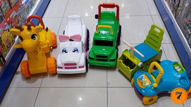 Что подарить ребенку на Новый Год? Полезные подарки для детей от 0 до 8 лет смотреть онлайн