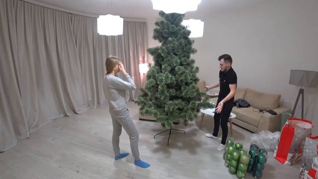 ВЛОГ׃ В СНЕГУРОЧКИ ПОД ЮБКОЙ! / САША ШАПИК смотреть онлайн