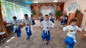 Группа "Сказка" танец "Белый лебедь"