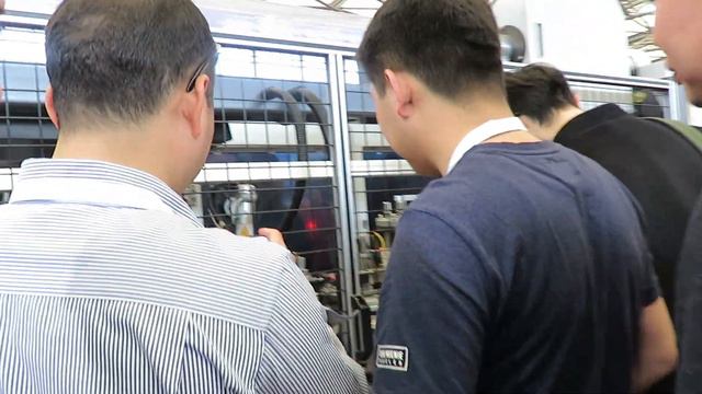 High speed paper cup forming machine model Debao-138S смотреть онлайн