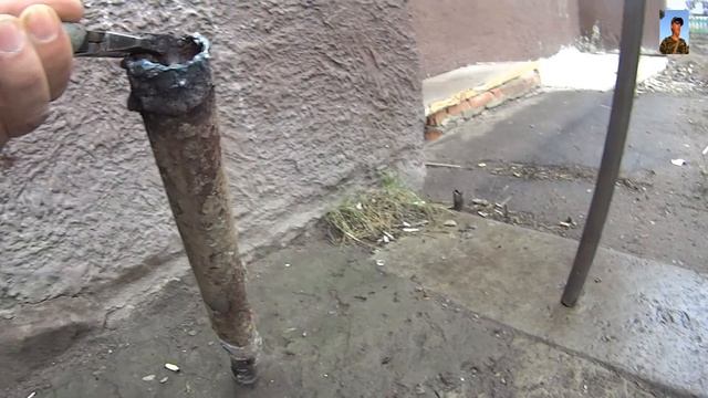 Газосварка Кусок стояка в мусорной камере ЖКХ смотреть онлайн