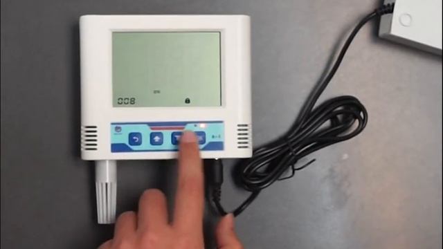 Wireless temperature and humidity data logger wifi смотреть онлайн