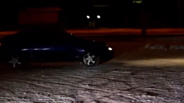 sti, puma, eclipse на парковке Гринн смотреть онлайн